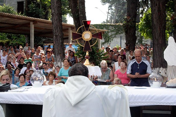 Foto da Missa de Cura de Fevereiro de 2014